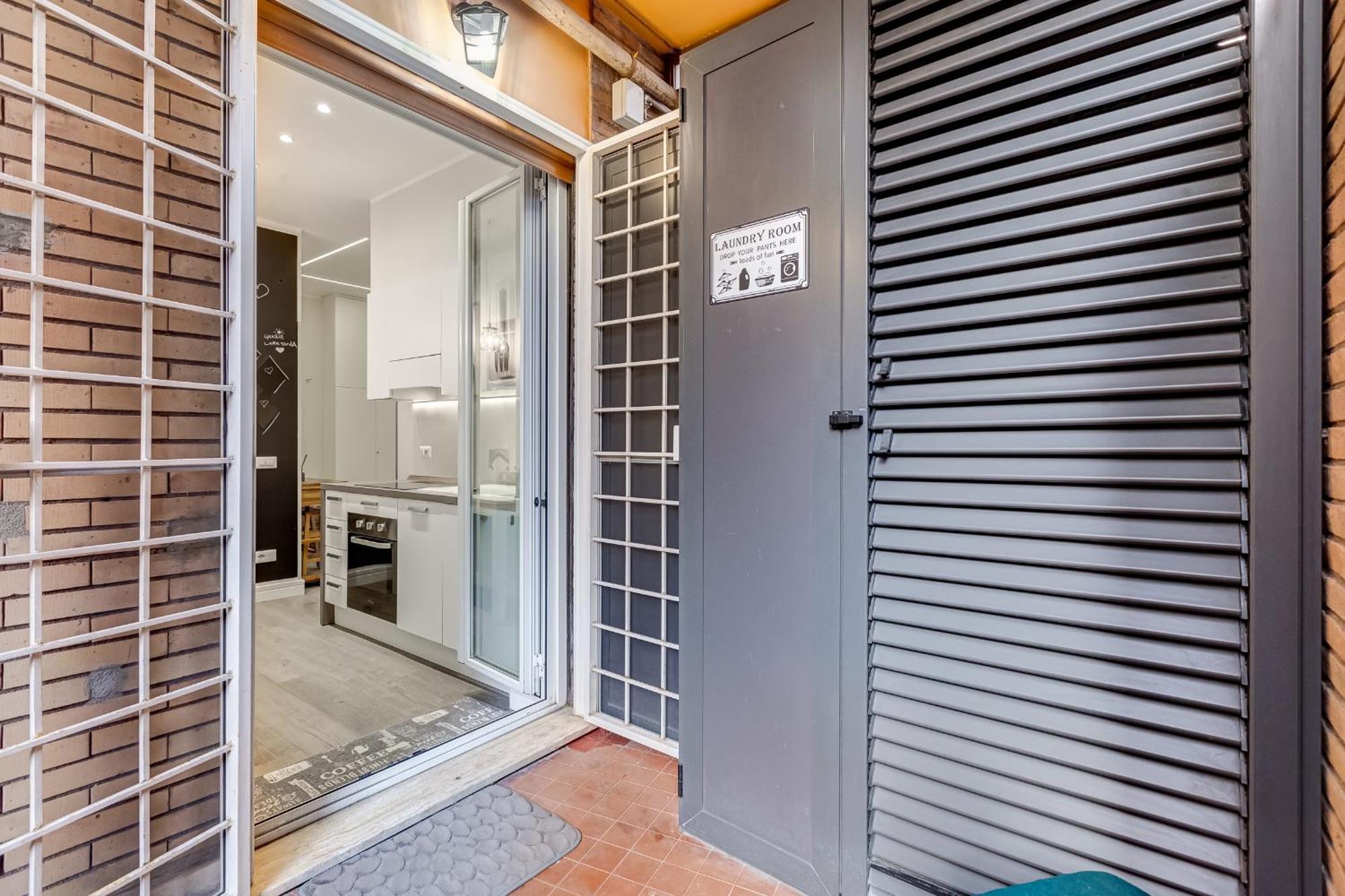 Trastevere-Royal Orchid Apartment Рим Экстерьер фото